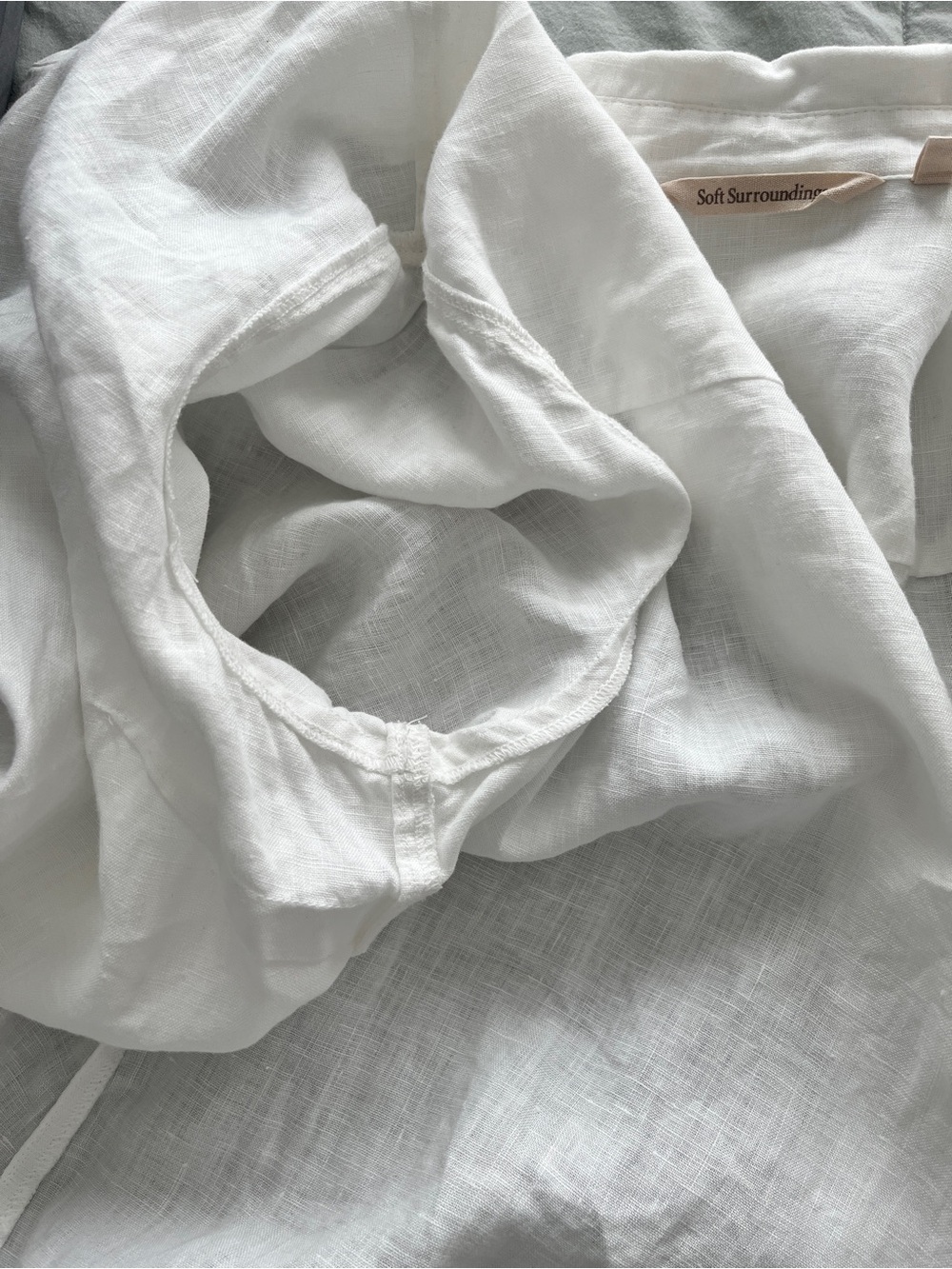 Soft Surroundings White Cotton Linen Button-Front Big Shirt (M) - Picture 10 of 11